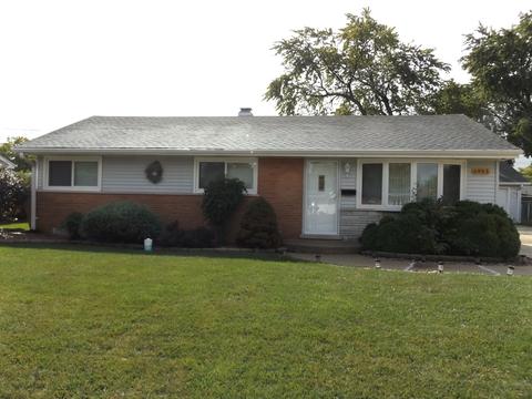 6953 W Olympic Dr, Bridgeview, IL 60455 photo 1