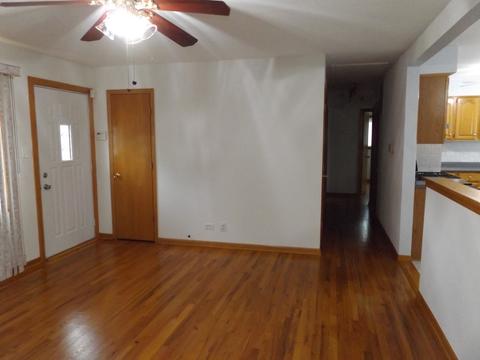 6953 W Olympic Dr, Bridgeview, IL 60455 photo 20