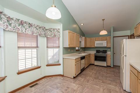 21045 W Hazelnut Ln, Plainfield, IL 60544 photo 8