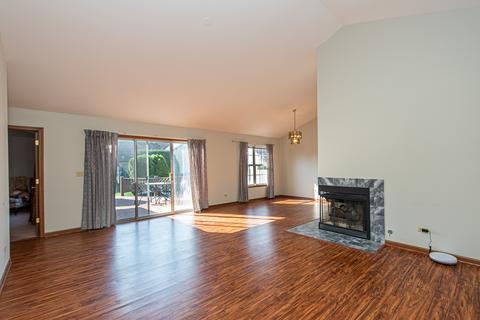 21045 W Hazelnut Ln, Plainfield, IL 60544 photo 4