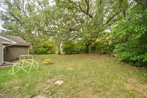 5207 N Leeside St, Mchenry, IL 60050 photo 6