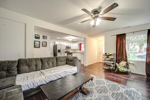 5207 N Leeside St, Mchenry, IL 60050 photo 15