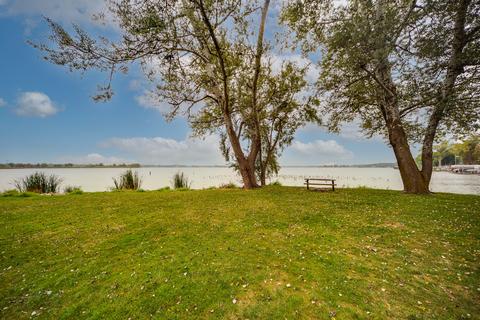 5207 N Leeside St, Mchenry, IL 60050 photo 22