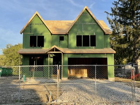 215 N Prospect St, Wheaton, IL 60187 photo 2