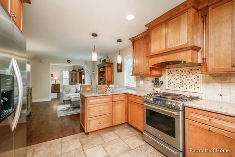 1761 Marion Ct, Wheaton, IL 60187 photo 9
