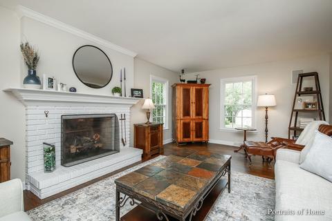 1761 Marion Ct, Wheaton, IL 60187 photo 2