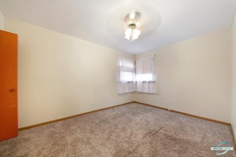 455 W Diversey Ave, Addison, IL 60101 photo 10