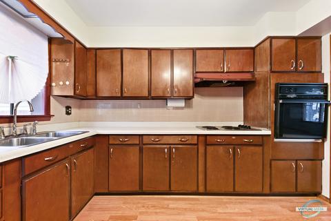 455 W Diversey Ave, Addison, IL 60101 photo 4