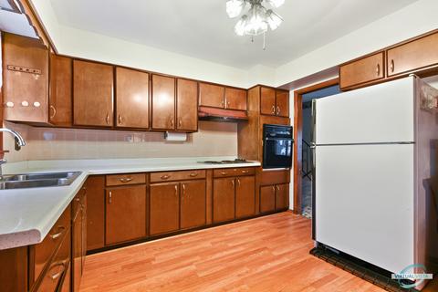 455 W Diversey Ave, Addison, IL 60101 photo 3