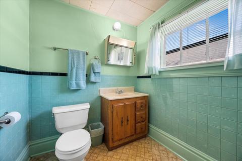 796 E Galena Blvd, Aurora, IL 60505 photo 13