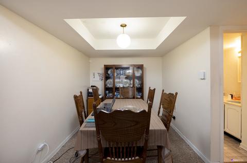 9272 Dee Rd, Des Plaines, IL 60016 photo 6