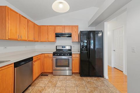 804 Symphony Dr, Aurora, IL 60504 photo 8