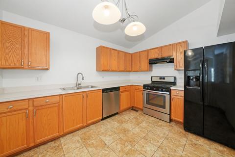 804 Symphony Dr, Aurora, IL 60504 photo 7