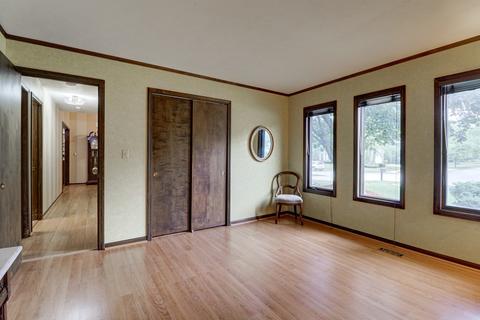 215 Old Forge Rd, Elgin, IL 60123 photo 16