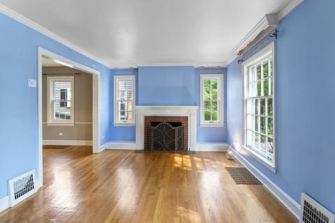106 S Albert St, Mount Prospect, IL 60056 photo 8
