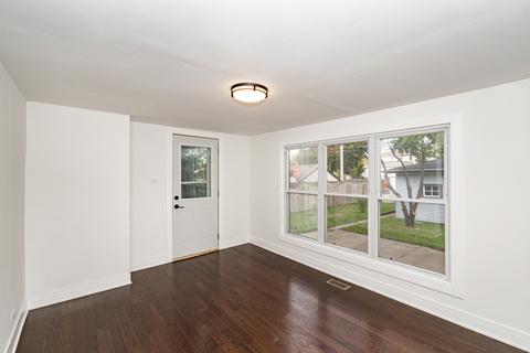 3043 Ruby St, Franklin Park, IL 60131 photo 9