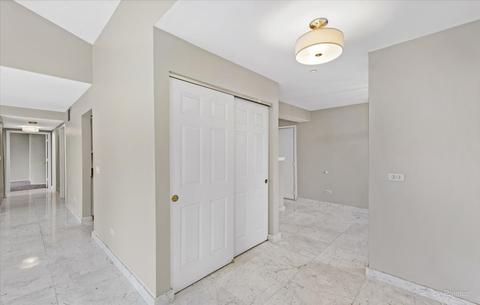 422 Cromwell Cir #1, Bartlett, IL 60103 photo 20