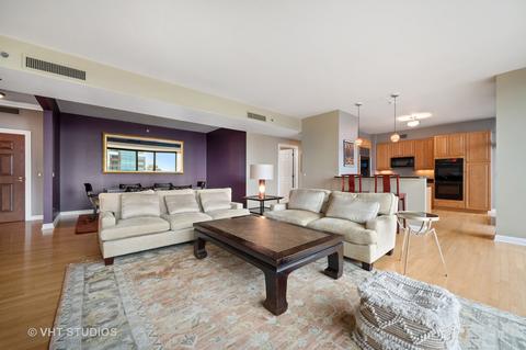 21 E Huron St #3504, Chicago, IL 60611 photo 8