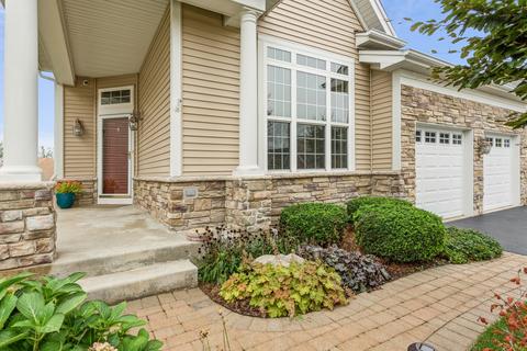 3861 Seigle Dr, Elgin, IL 60124 photo 4