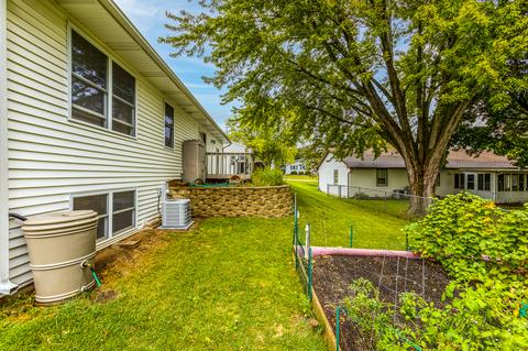 1012 Hilltop Blvd, Mchenry, IL 60050 photo 15