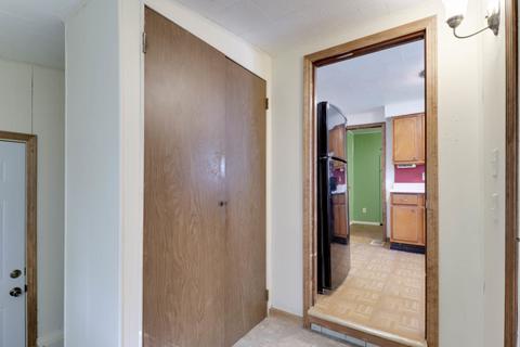 1206 S Wright St, Bloomington, IL 61701 photo 37