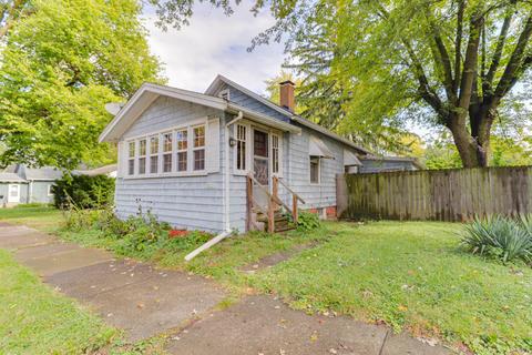 1206 S Wright St, Bloomington, IL 61701 photo 1