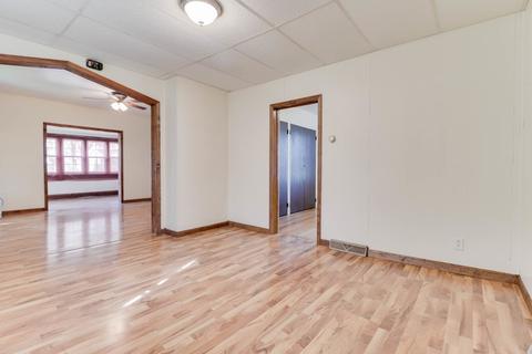 1206 S Wright St, Bloomington, IL 61701 photo 17