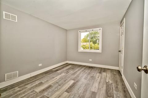 854 Oxford Pl, Wheeling, IL 60090 photo 35