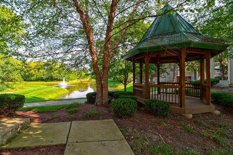 28732 N Pineview Blvd, Lakemoor, IL 60051 photo 13