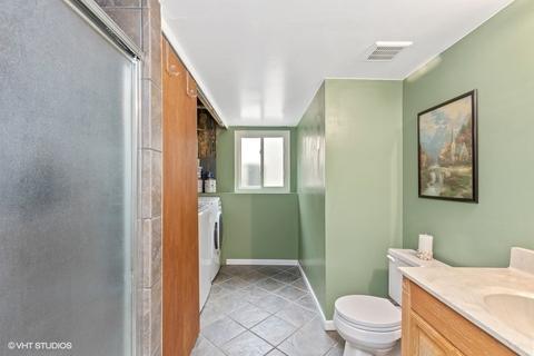 662 Thorndale Dr, Elgin, IL 60120 photo 11