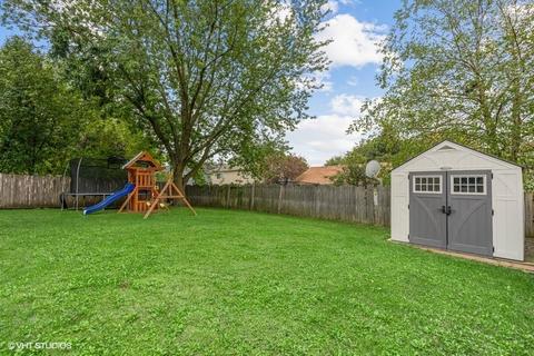 662 Thorndale Dr, Elgin, IL 60120 photo 14