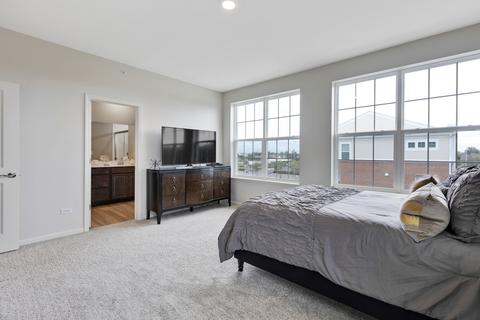 2929 Reflection Dr, Naperville, IL 60564 photo 16