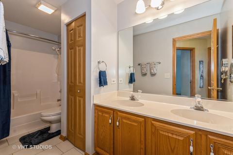 1716 Pinnacle Dr, Aurora, IL 60502 photo 15
