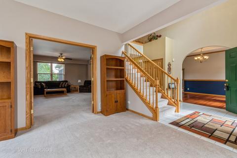 1716 Pinnacle Dr, Aurora, IL 60502 photo 6