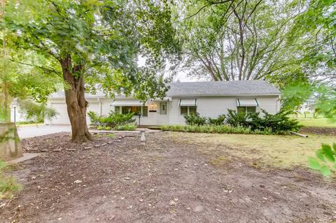 3 Council Ave, Aurora, IL 60503 photo 2
