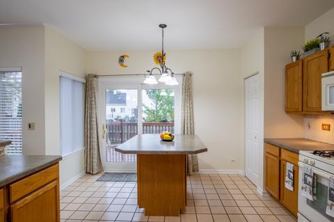 207 Faircroft Rd, Bartlett, IL 60103 photo 19