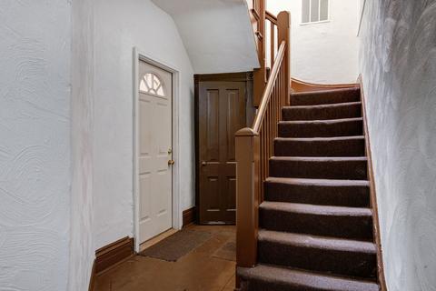 11244 S Champlain Ave, Chicago, IL 60628 photo 3