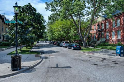 11244 S Champlain Ave, Chicago, IL 60628 photo 16
