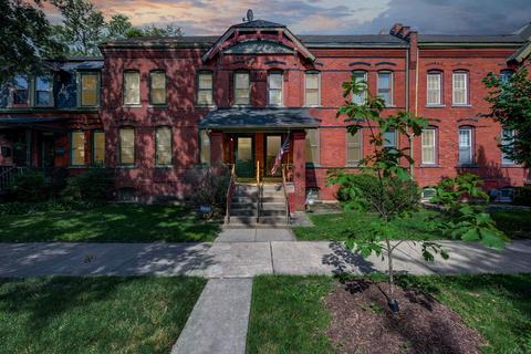 11244 S Champlain Ave, Chicago, IL 60628 photo 1