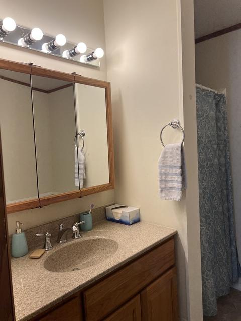 706 W Clark St, Thomasboro, IL 61878 photo 11