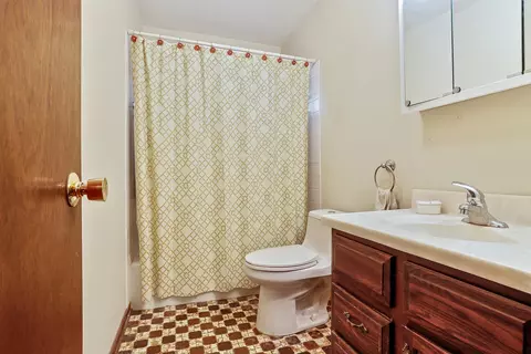 910 Macgregor Rd, Lockport, IL 60441 photo 12