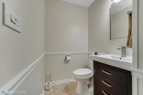 580 Springhill Dr, Roselle, IL 60172 photo 15