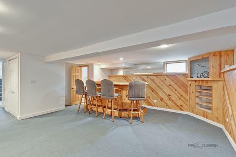213 Evolution Ave, Highwood, IL 60040 photo 17