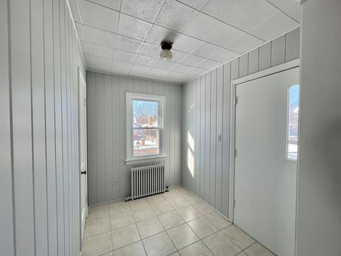 213 Evolution Ave, Highwood, IL 60040 photo 2