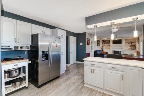1208 Westview Dr, Normal, IL 61761 photo 11