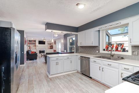 1208 Westview Dr, Normal, IL 61761 photo 9