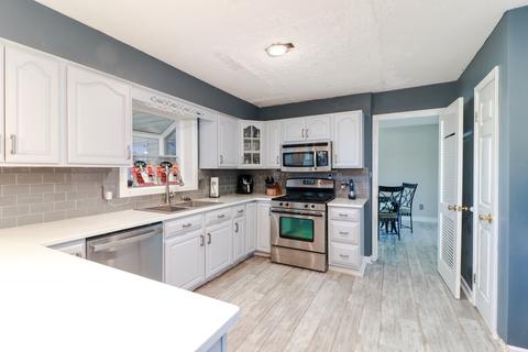 1208 Westview Dr, Normal, IL 61761 photo 10