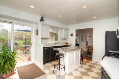 115 W Elm St, Wheaton, IL 60189 photo 7