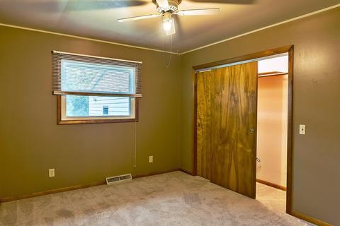 208 Hickory Dr, Roberts, IL 60962 photo 21