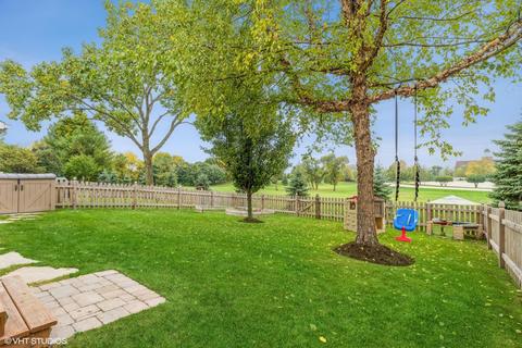 6244 Eagle Ridge Dr, Gurnee, IL 60031 photo 16